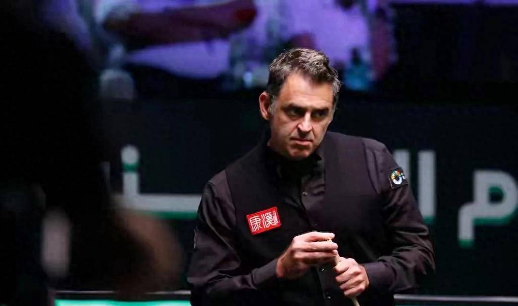 他控球准, 的比分打败, 斯诺克沙特