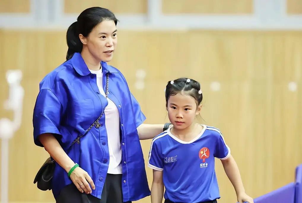 全国冠军, 她不想让女, 还灿烂 全国冠军, 她不想让女, 还灿烂